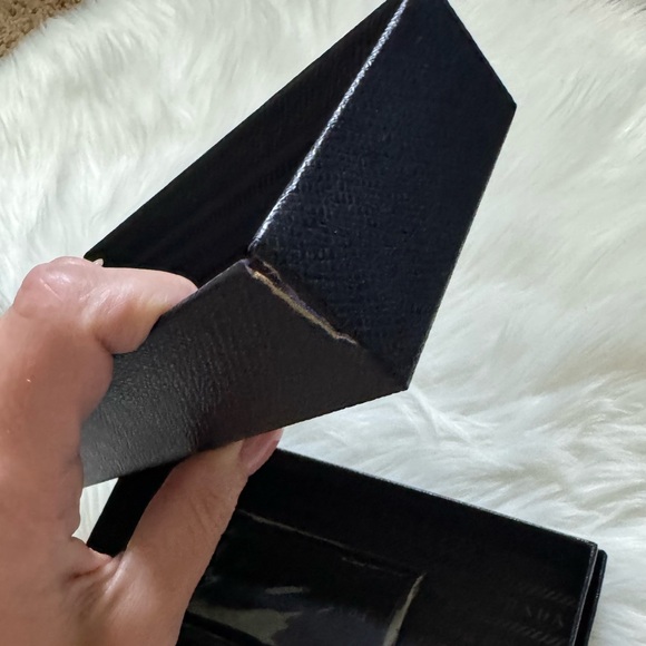 NWT Prada PR13ZS 15D08S Etruscan Marble Red Cat Eye Women Sunglasses - Picture 13 of 15